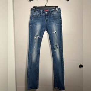 GUESS Distressed Skinny Jeans Medium Wash Stretch Denim Size 27 Sarah fit